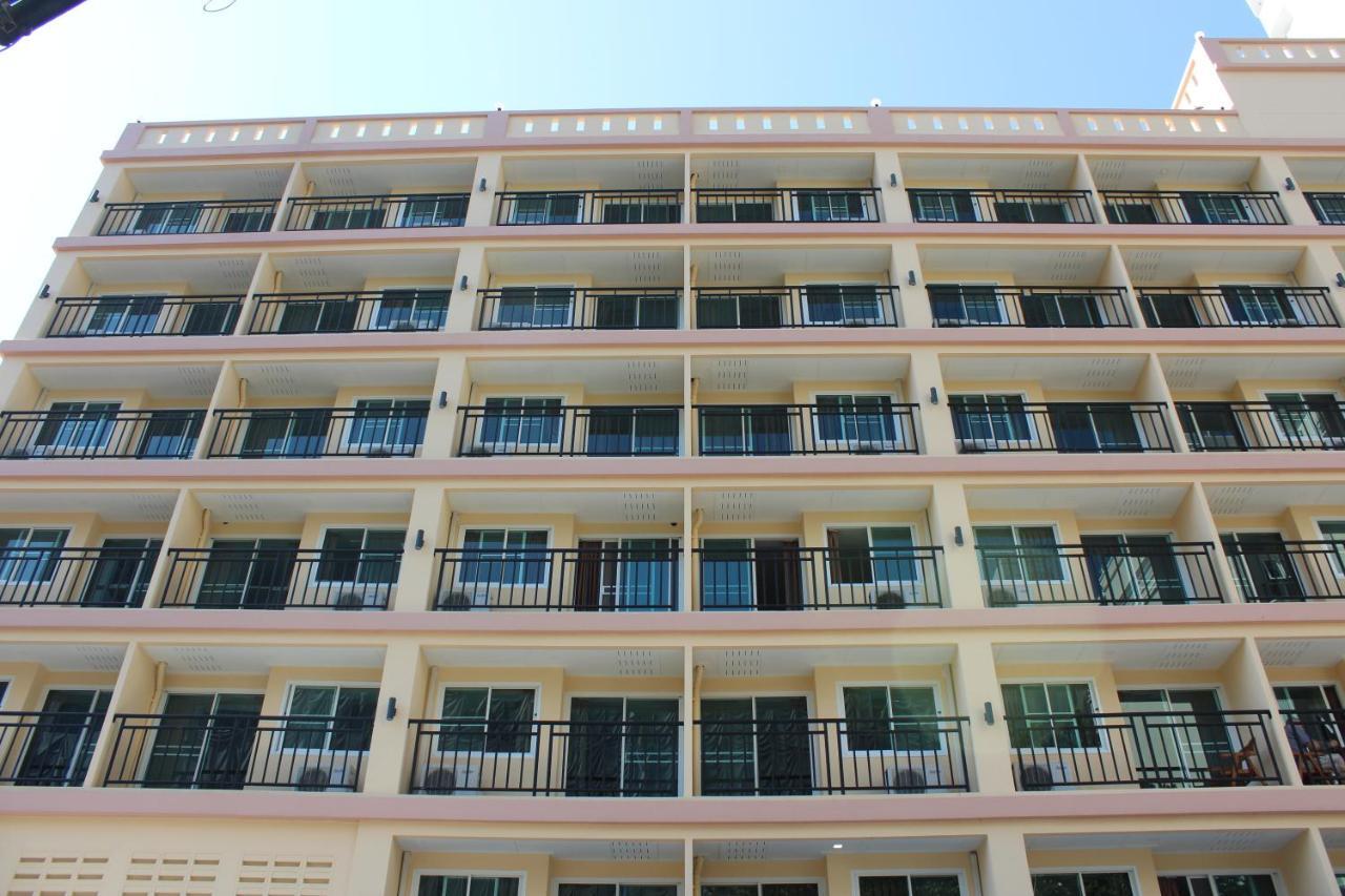 A.A. Pattaya Golden Beach Hotel Esterno foto